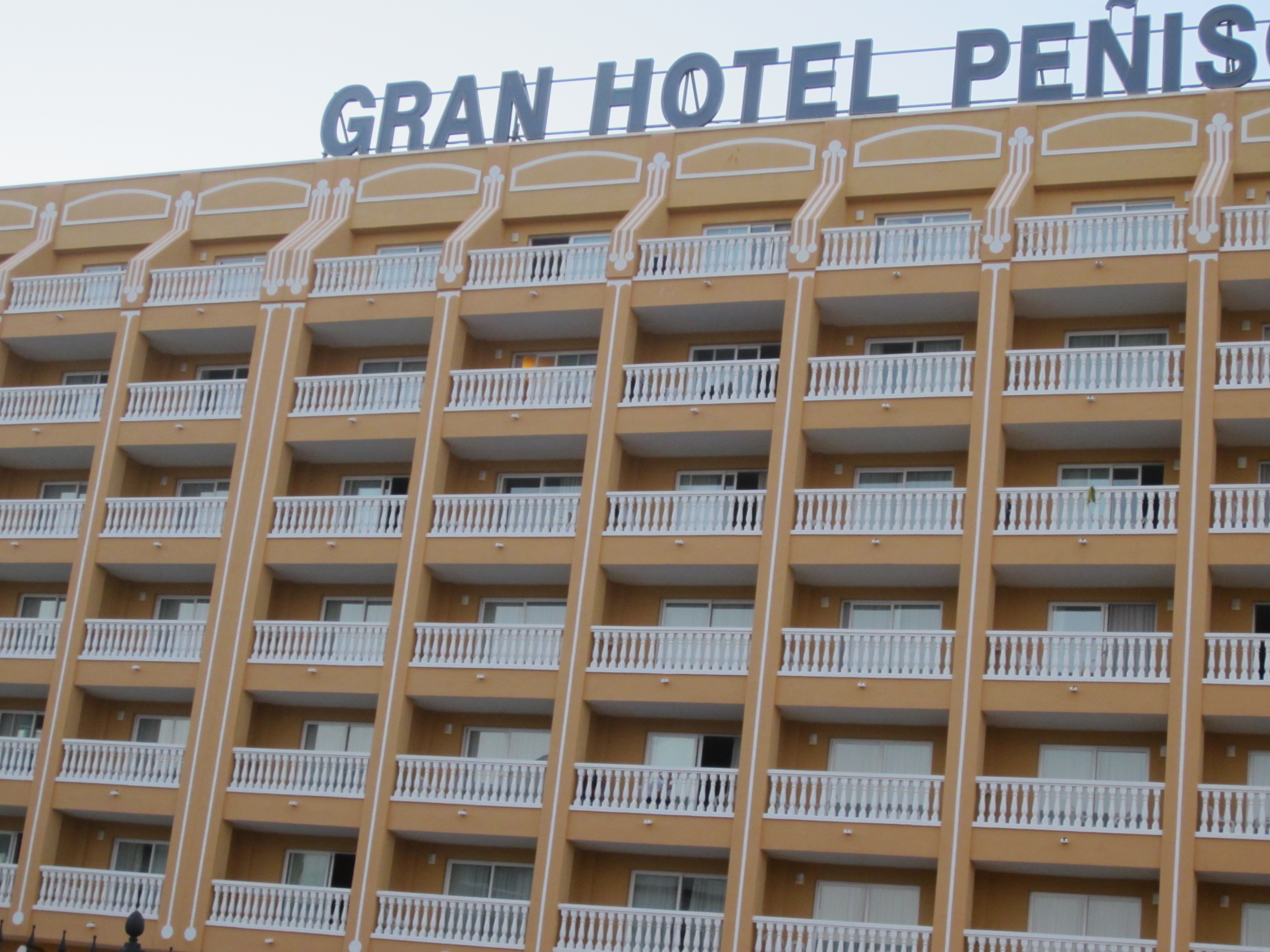 hotel penis