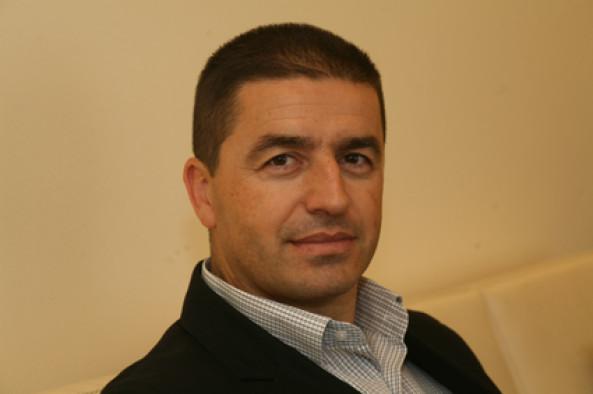 Maestrul Clujului in chirurgia estetica – Dr Ovidiu Ivan